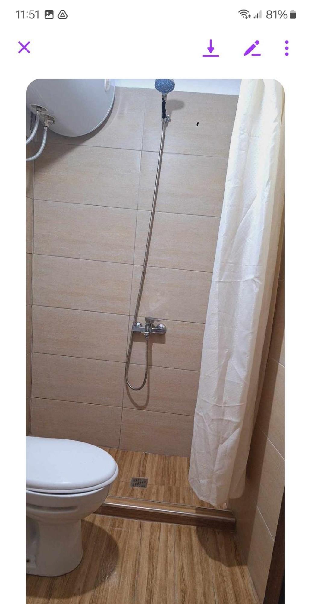 Guest House Mangalem เบราท ภายนอก รูปภาพ